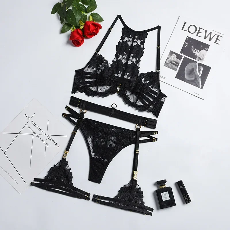 

Women Sexy Lace Bra Set Strap Cross Underwear Gathering Belt Steel Ring Micro Bikini Langerie Thong Bra and Panty Set 2024