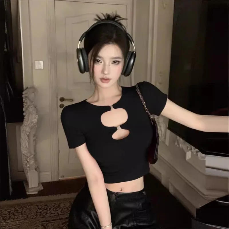 

Pure Desire Style Sexy Hollow Out Unique Short Sleeved T-shirt Women Show Slim Spicy Girl Exposed Navel Short Top Blusa Mujer