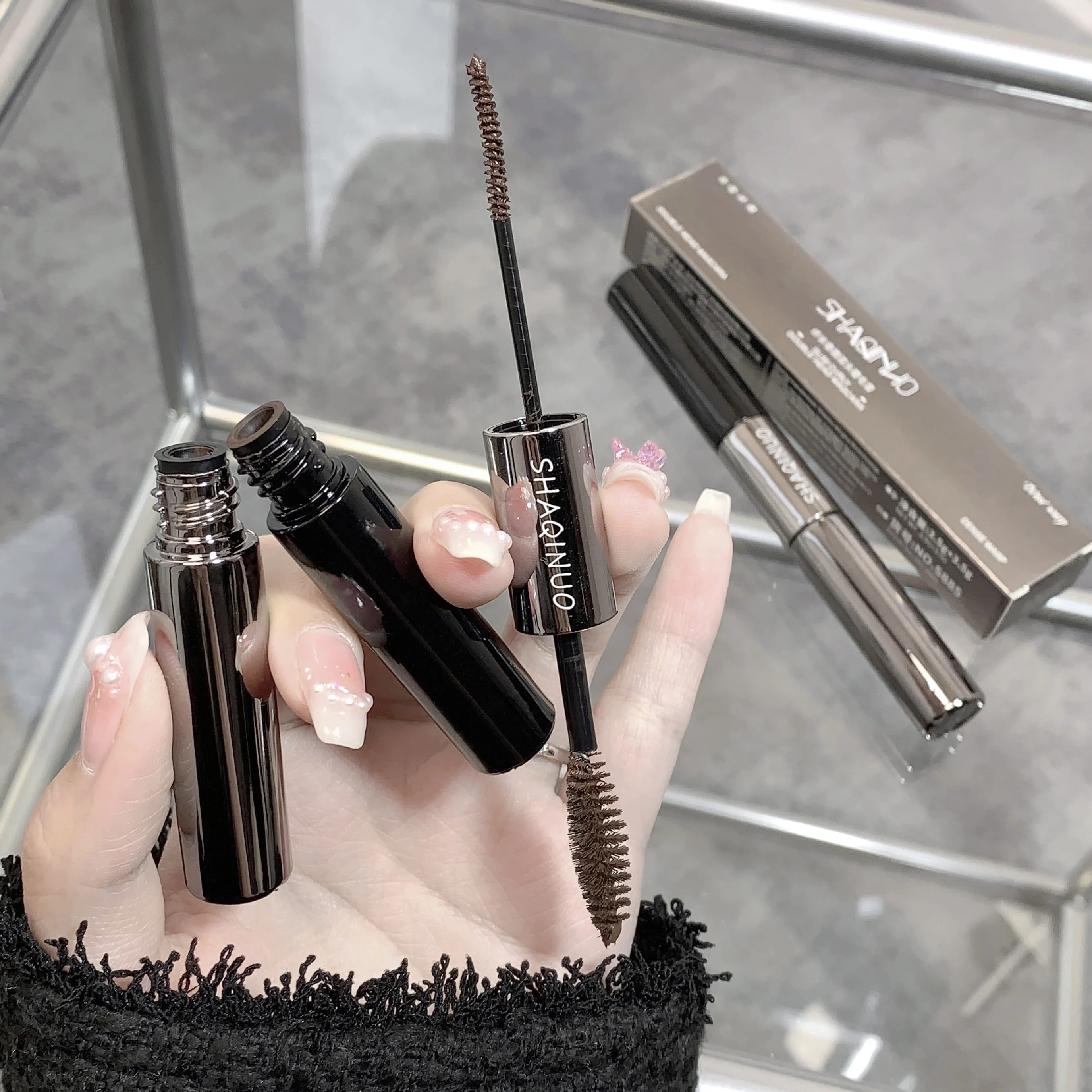 SHAQINUO 2 In 1 Volume and Length Waterproof Mascara Long Lasting Dual-Ended Tubing Eye Makeup