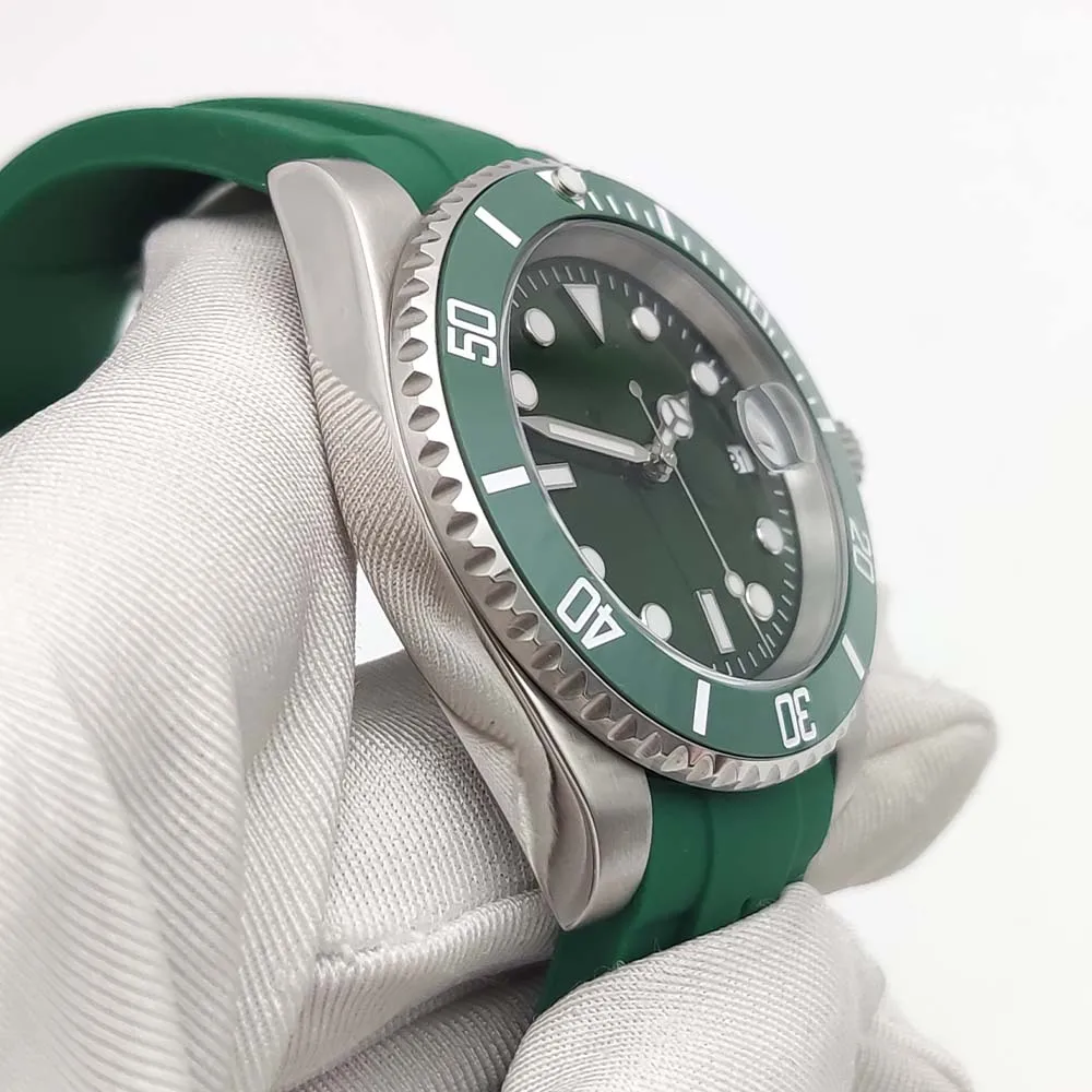 40MM NH35 Watch Stainless Steel Case Waterproof Green Comfort Rubber strap Green luminous transparent back cover