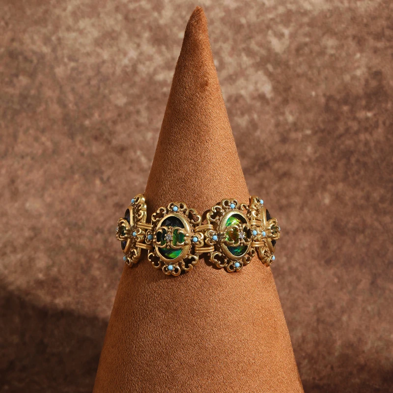 Vintage Hollow Rhinestone Opal Bracelet Charm For Woman 18k Real Gold Plated Luxury Dubai Jewelry Designers Accessories 2025