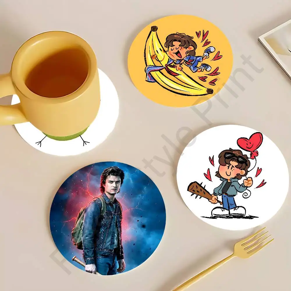 J-Joe Actor K-Keery Heat Resistant Round Wooden Coasters Non-slip Drink Cafe Decoration 2D Flat Color Print Coasters