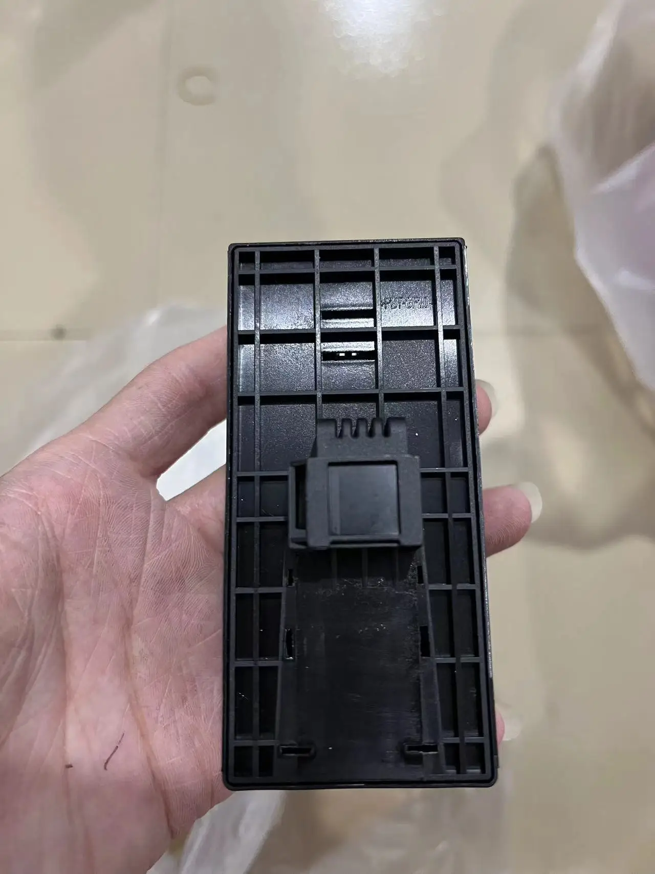 For Aud-i A3 8P SPOR-TBACK A6 4F 4G C6 Q7 Electric Master Window Lifter Control Switch Car Accessories 4F0959851F 4F0 959 851