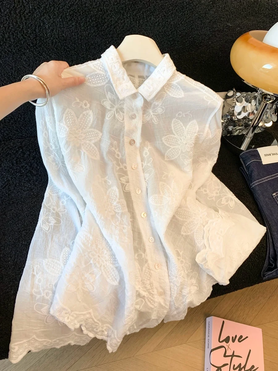 

Versatile White Embroidered Long Sleeve Neck Women's Sunscreen Shirt Commute Top Spring Summer 2026 Design Sense