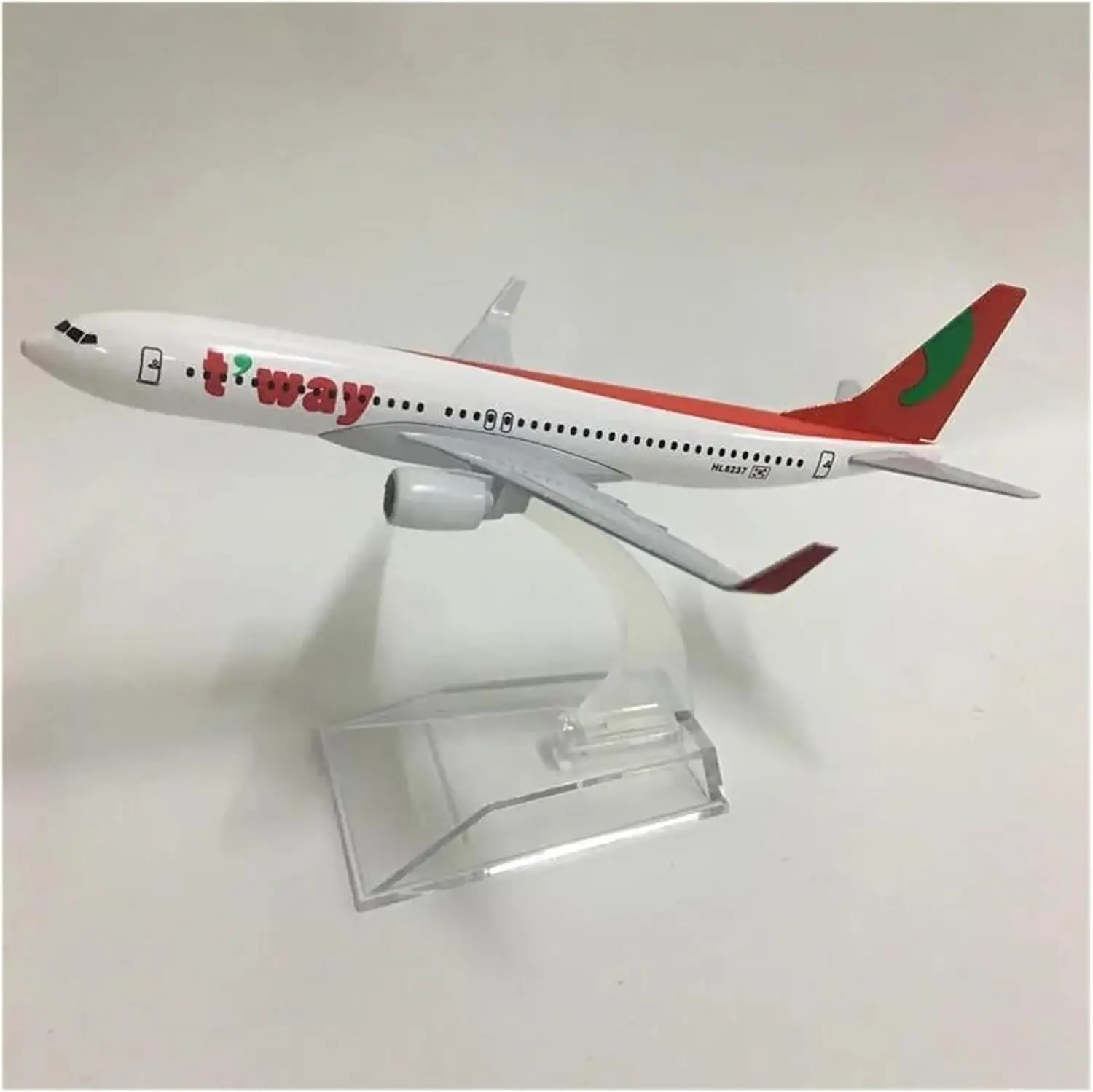 

16cm 1/400 for Korea T Way B737 Airplane Diecast Metal Finished Aircraft Model Decorative Bookcase Suitable for Gift Giving