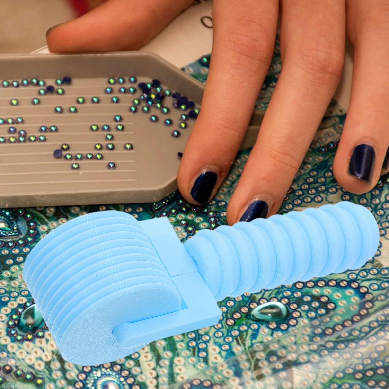 

2Pcs Rhinestone Art Roller with Non-Slip Handle Compact Design for DIY Embroidery Projects Portable Painting Craft Roller