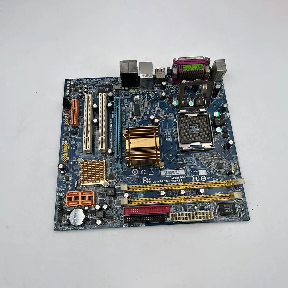 GA-945GCMX-S2 Desktop Motherboard 945GCMX-S2