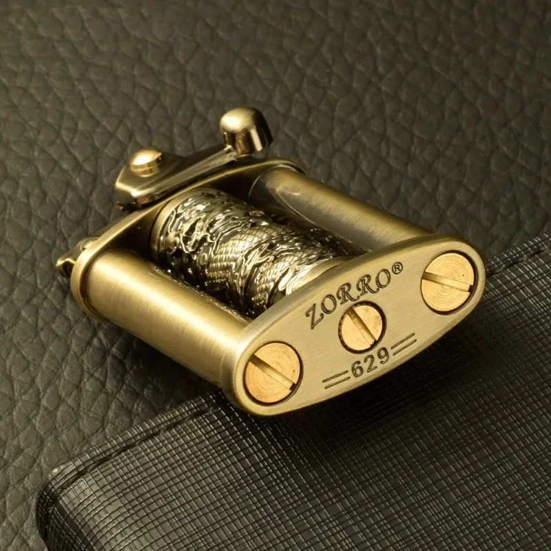 Zoro ZORRO New Kerosene Lighter Sculpture Personalized Creativity Rocker Arm Decompression Lighter Rotating Dragon Pillar Z629