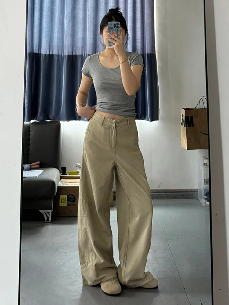 

High Waist Wide Leg Jeans Women's Straight Cut American Style Retro Knife Jeans for Pear Shaped plus Size Ladies