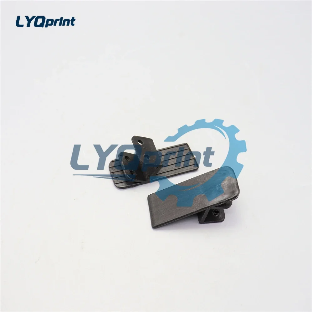 

10 PCS Presto Muller Martini Black Carrier 1550.5510.3 Transport Chain Flights Chain Cover For Saddle Stitching Muller Martini