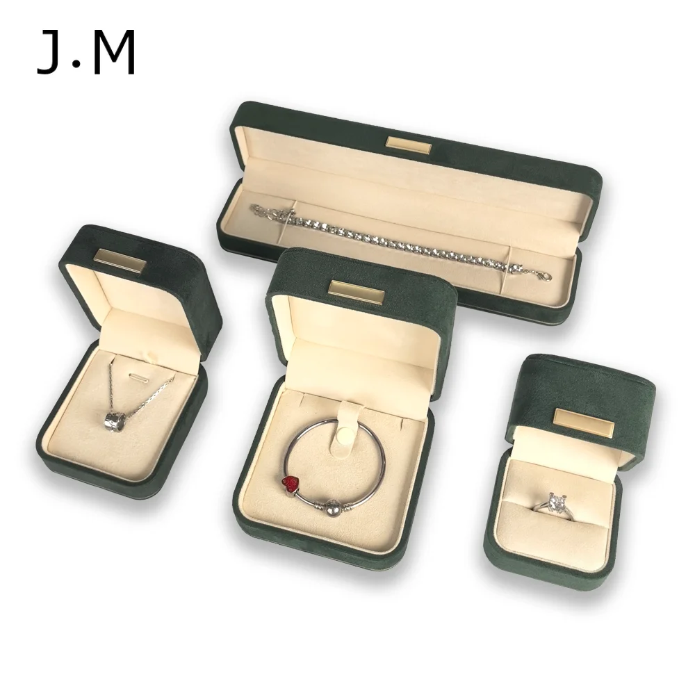 set-di-10-scatole-per-gioielli-di-alta-qualita-in-velluto-verde-smeraldo-con-angoli-arrotondati-e-chiusura-dorata-per-anelli-ciondoli-e-bracciali