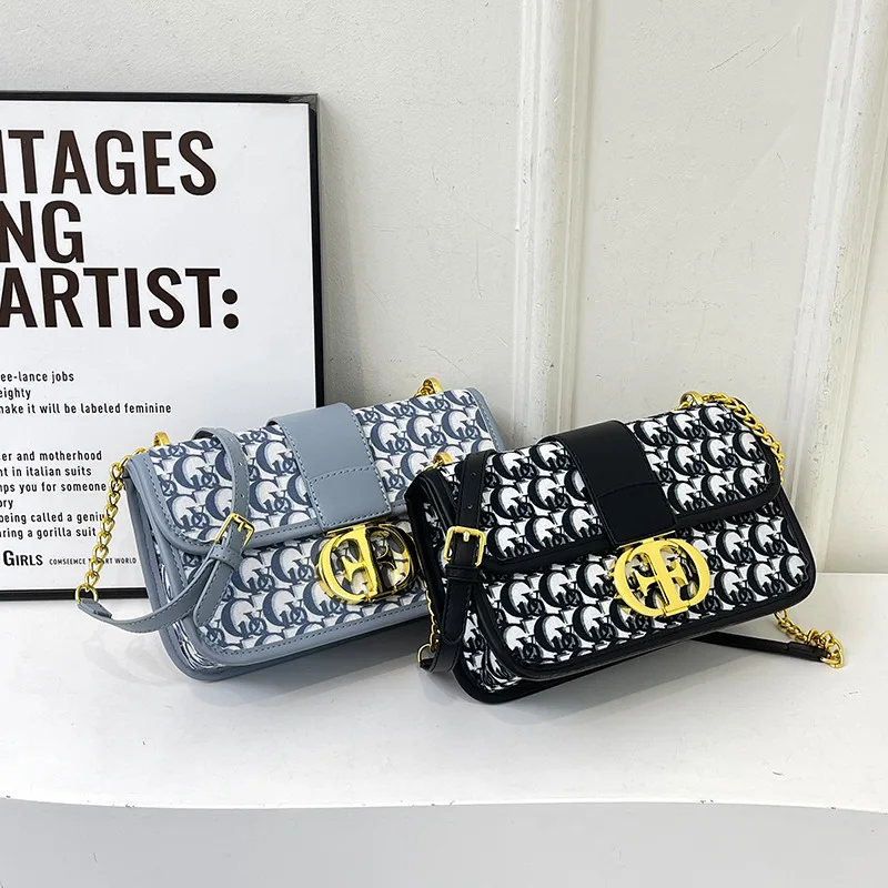 

2025 Vintage Floral Print Small Square Crossbody Bag for Women, Elegant Quilted Purse with Adjustable Strap for Daily Casual