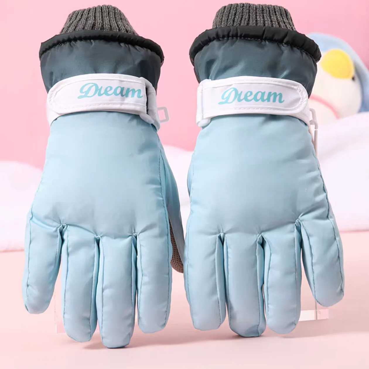 children's-ski-gloves