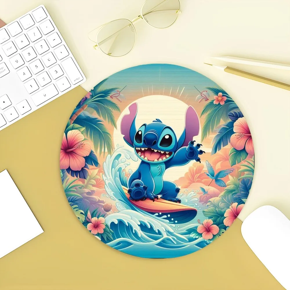 Disney Stitch Classic Vintage Posters Decoracion Painting Wall Art White Kraft Paper Kawaii Room Decor