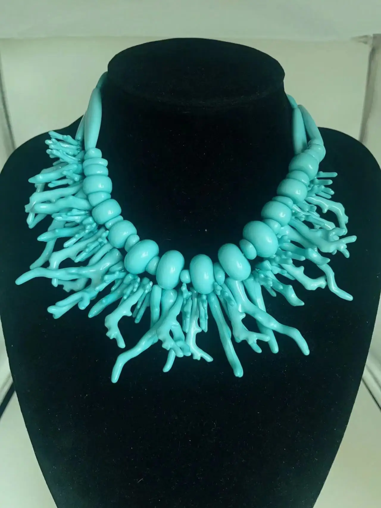 Crossborder sales of Bohemian style double layer wear resin coral necklace women\'s fashion personality plant red goth halloween