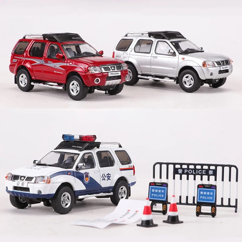 Diecast 1/64 Size Nissan Paladin Car Model Patrol Wagon SUV Alloy Car Model Toys for Boys Collection Display Hobby Original Box