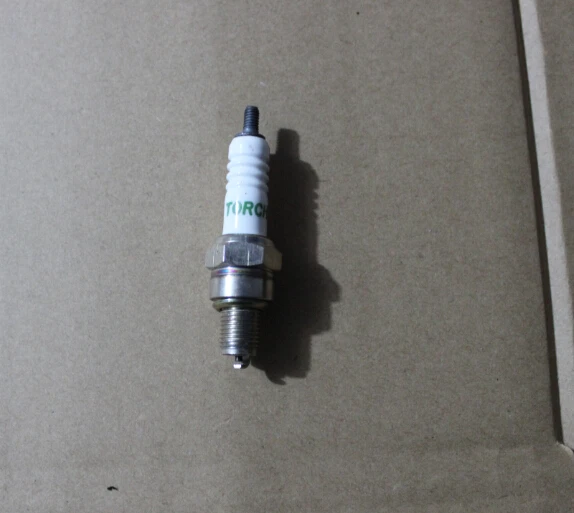 

Запчасти для багги GSMOON XINGYUE 150CC/Свеча зажигания