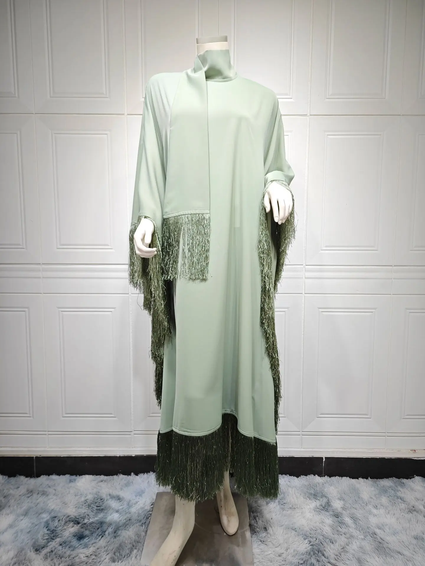 

Eid Mubarak Djellaba Abaya Bat Sleeve Tassel Fringed Kaftan Women Muslim Loose Caftan Arab Moroccan Dubai Gown Islamic Jalabiya