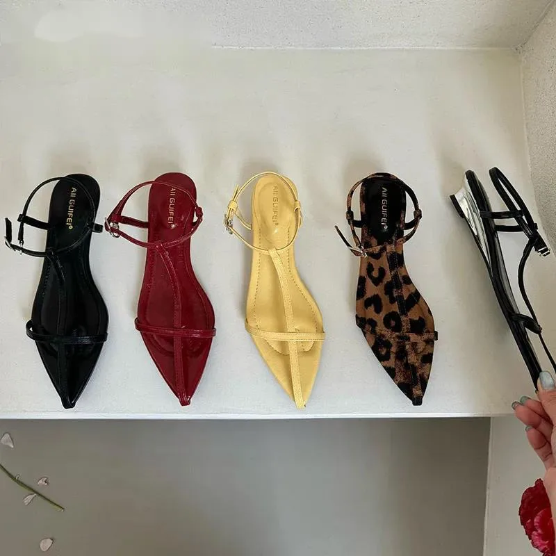 

Женские босоножки на танкетке с острым носком, женская обувь с пряжкой, модные женские босоножки на танкетке с Т-образным ремешком, туфли-лодочки