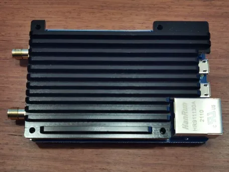 منصة SDR ad9363 + zynq020 راديو برنامج XC7Z202 EagleSDR PI ADALM-PLUTO