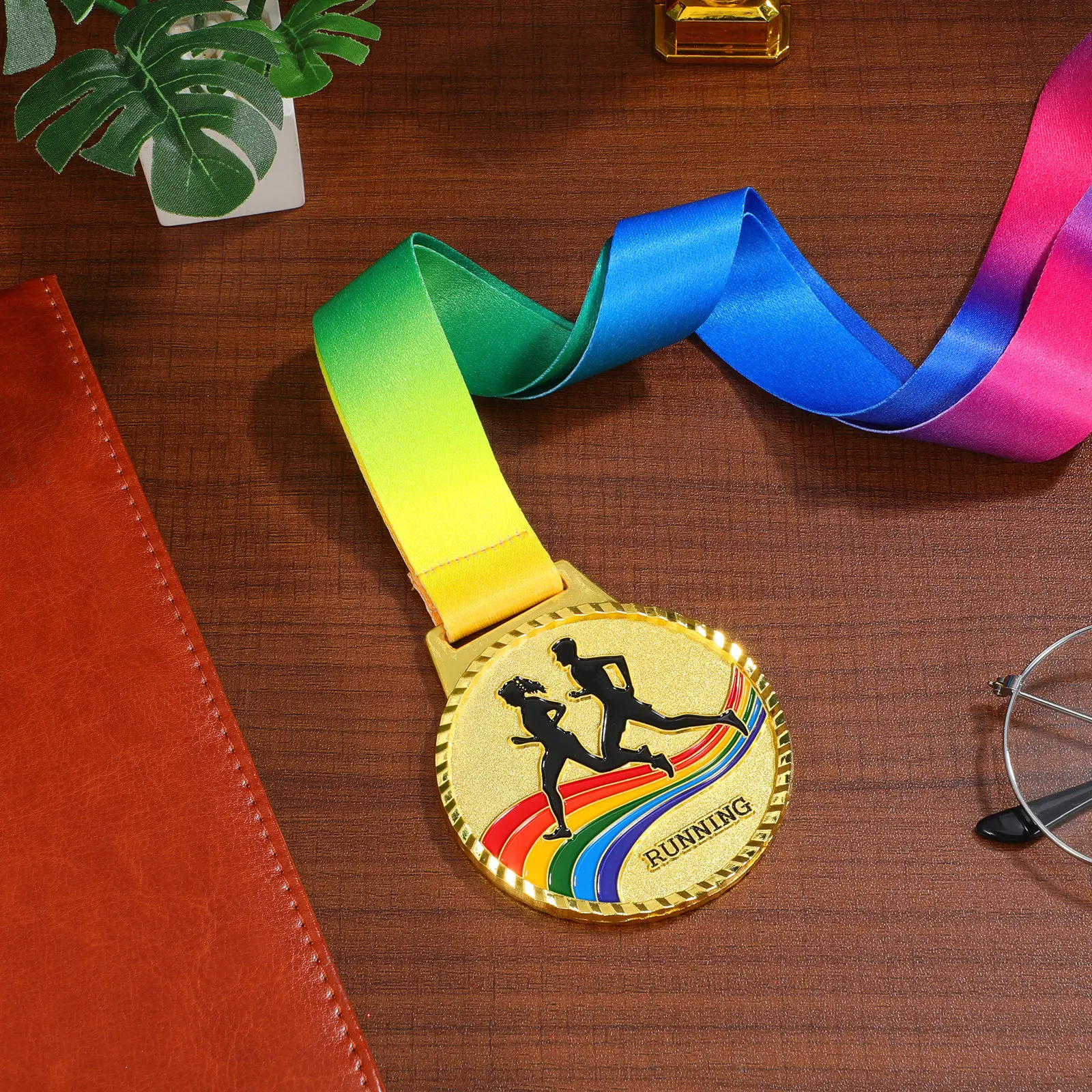 

Металлические медали для марафона из цинкового сплава, награды для соревнований по бегу, легкоатлетических дисциплин, спортивные призы, награды для забегов