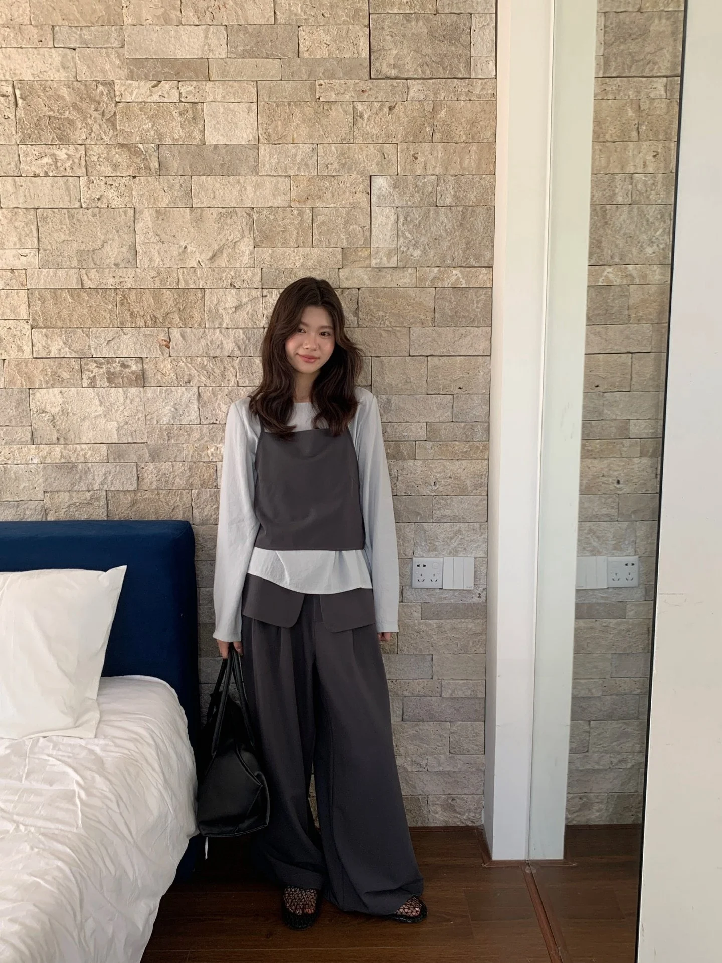 

Spring Summer Women's mat round Ne Long Sve irt Strap Wide Leg Pants Set Four Piece Set Faionable Casual Outfit