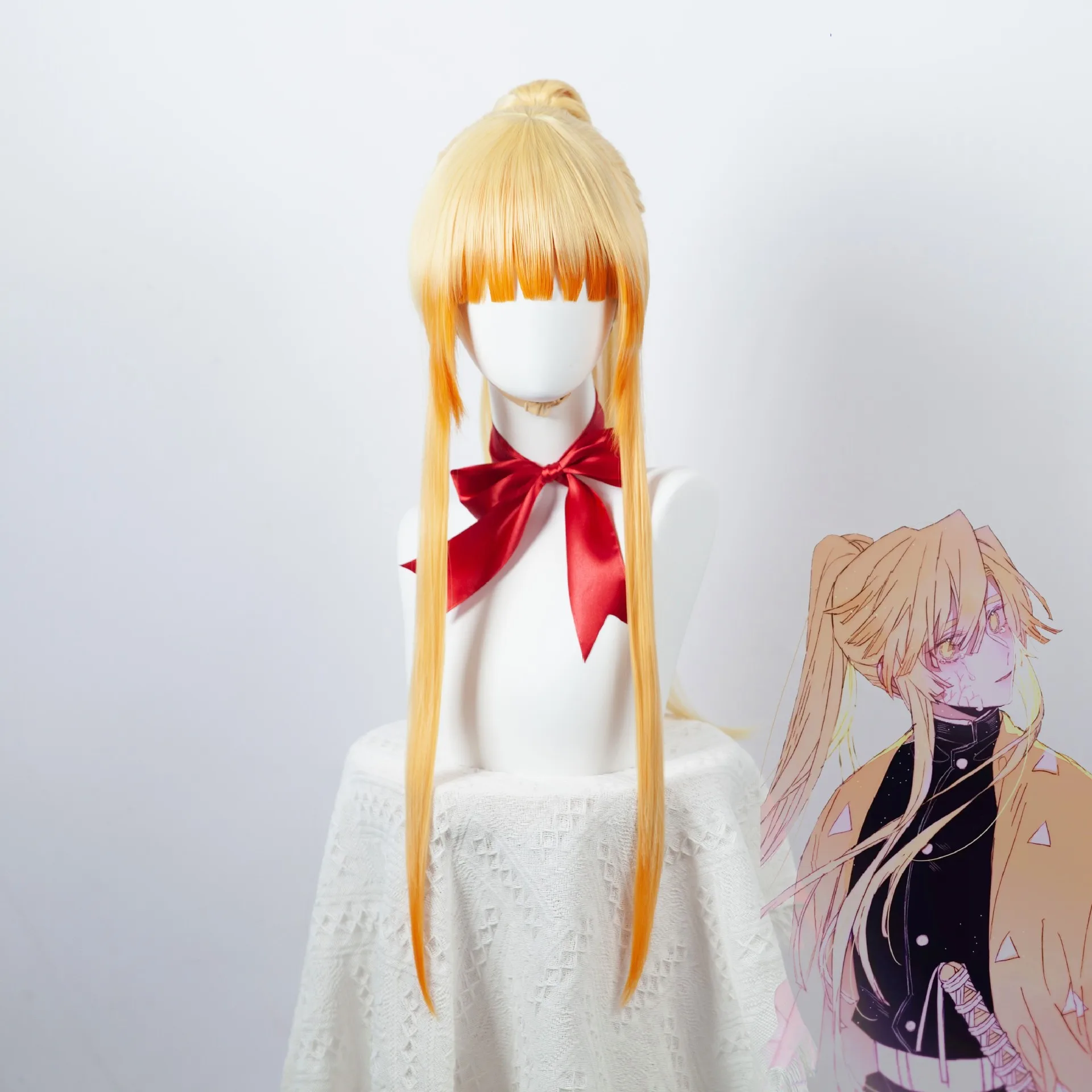 

- Kyojuro Rengoku Kamado - Shinobu Kocho Желтый градиентный хвост с градиентом Косплей Аниме Парик Стиль хвоста