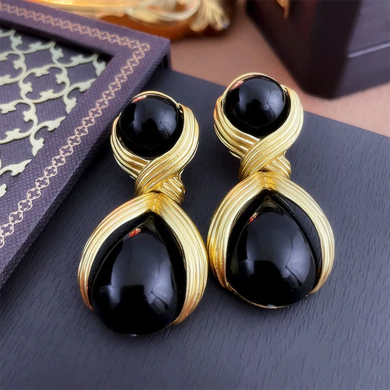 Retro Metal Waterdrop Flower Stud Earrings Enamel Geometric irregularity for Women Jewerly 2022 New 925 Silver Needle France