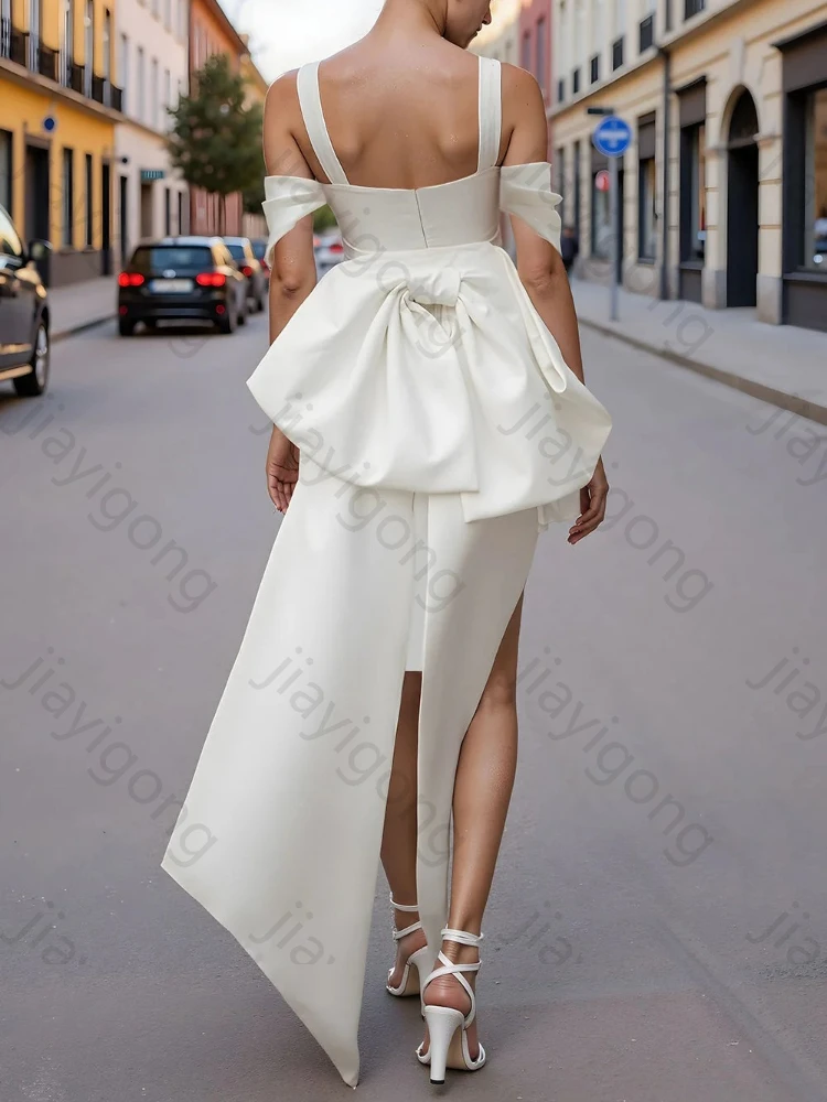 エレガントなホワイトコールドショルダーシースミニウェディングドレスブライダルドレス絶妙な高品質プロムパーティードレス女性用カスタマイズ