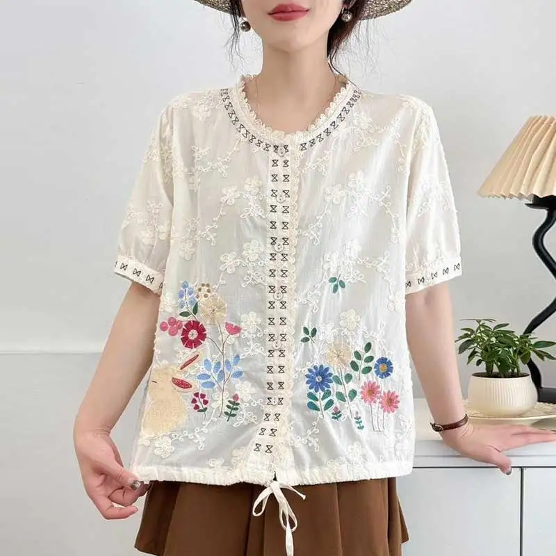 

Japanese Sweet Mori Girl Flower Embroidery Cotton Shirts Women Summer New O-Neck Short Sleeve Single Breasted Blouse Tops