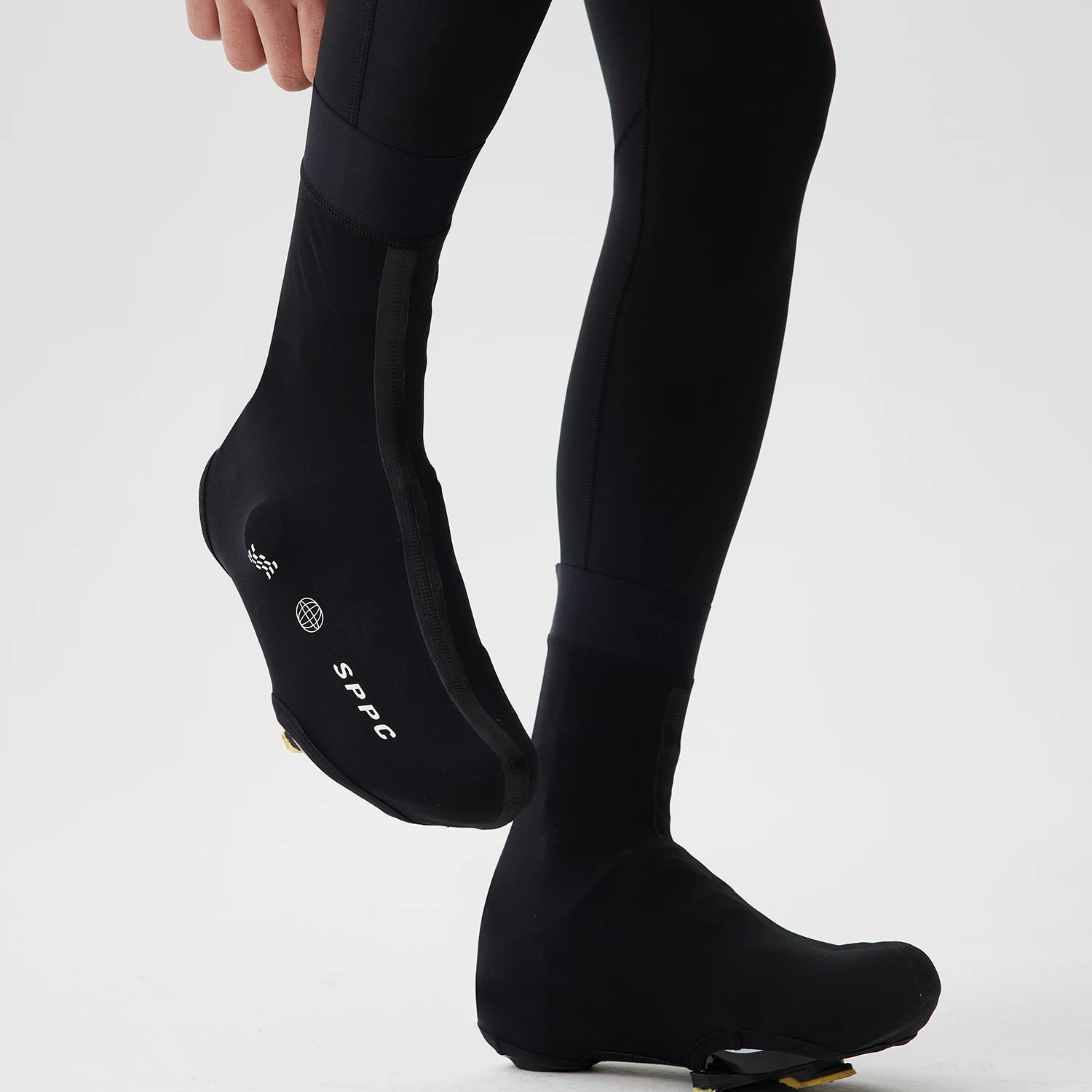 Thumbnail 2 - #26 Top Cycling Shoe Covers Picks for Every Budget