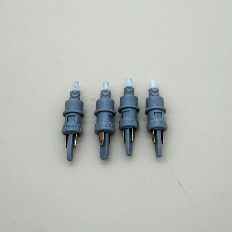 1/2/4/pcs Universal 6mm Motorcycle Brake Clutch Switch Front Rear Light Rear Brake Tail Light Plug For Honda Yamaha Scooter image 4