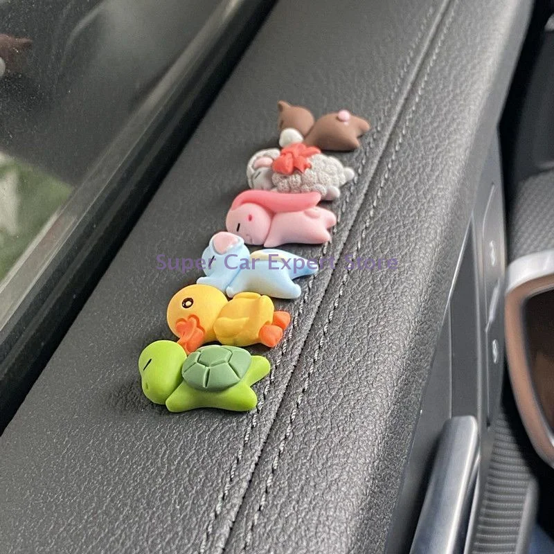 

6PCS Car Cute Animals Decorations Vehicle Rearview Mirror Automotive Decoration Bear SUV Dashboard Ornaments