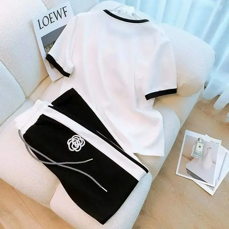 Women\'s Short Sleeved Sports suit Small Fragrant Style T-shirt Crop Tops And Pants 2 Two Piece Set Summer New Clothing For Women