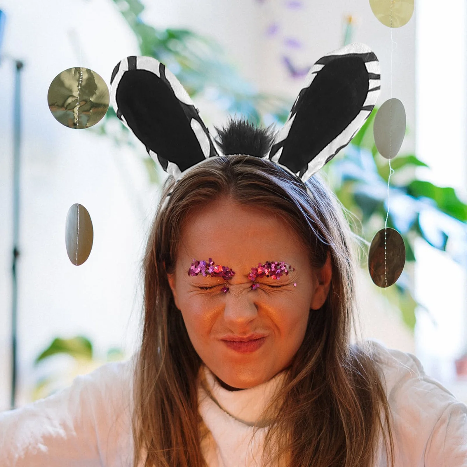 

Cartoon Animal Cosplay Costume Kit with Ears Tail Furry Hooded Outfit Halloween Party Festival Roleplay Costume for Adults Kids