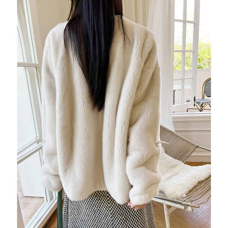 Mink Fur Coat Women Winter Luxury V-Neck Large Pocket High Grade Real Fur Veste Femme Warm Bishop Sleeve saBle Coat Streetwear