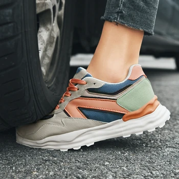 أحذية حماية نسائية قابلة للتنفس طوال العام، أحذية عمل جديدة خفيفة الوزن مع ألواح فولاذية