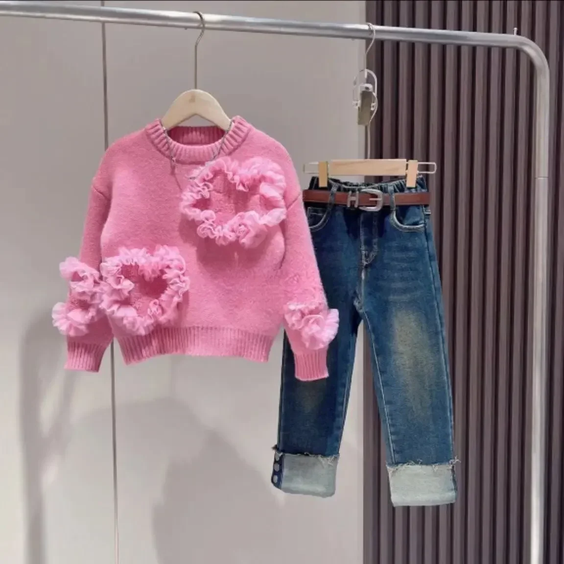 

Teens Girls Set Autumn New Children Knitted Sweater Jeans Two Piece Set Girls' Clothing Autumn and Winter