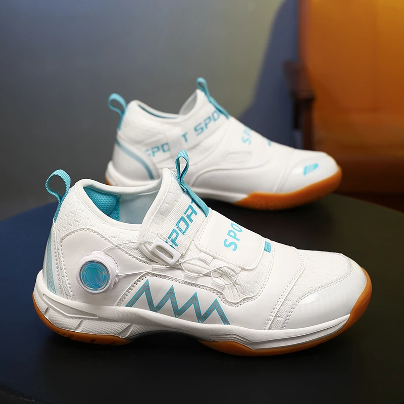 Neue Badminton-Schuhe für Jungen, leichte Tennisschuhe, Volleyball-Schuhe, Tischtennis-Schuhe für den Innenbereich, Sportschuhe, professionelle Trainingsschuhe – Detail 8