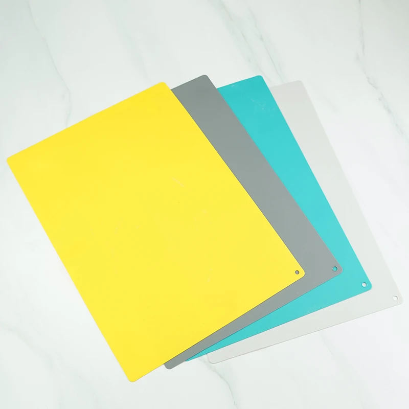 

15*11.5 Inch Food Grade Rectangle Silicone Table Mat Pad Heat-Resistant Kitchen Dining Table Placemats Silicone Mat