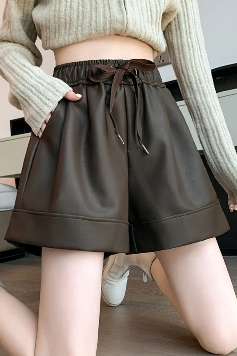 Autumn and Winter 2025 Solid Color Leather Shorts Ladies Wear High Waist Wide-leg Pants with Laces