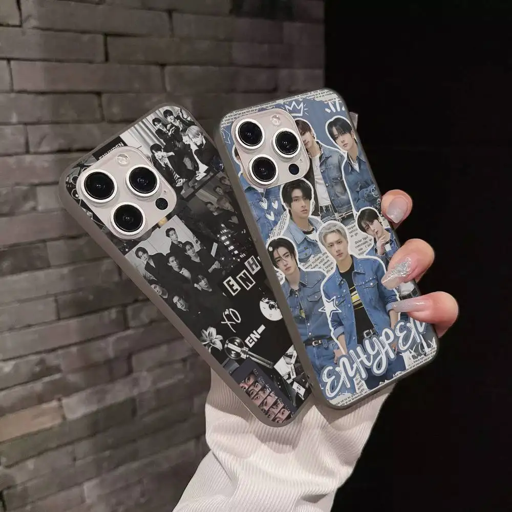 Чехол для телефона Korea E-Enhypenes Singing For iPhone 16 15 14 13 12 11 17 Pro Max Plus с волнообразным дизайном, защита от падений