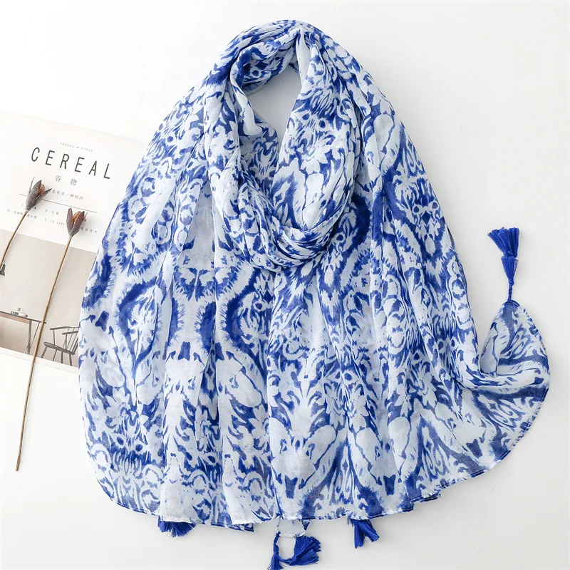 National Style Clothing Paired with Cotton and Linen Textured Scarves, Blue and White Porcelain, Blue Retro Floral Bali Silk