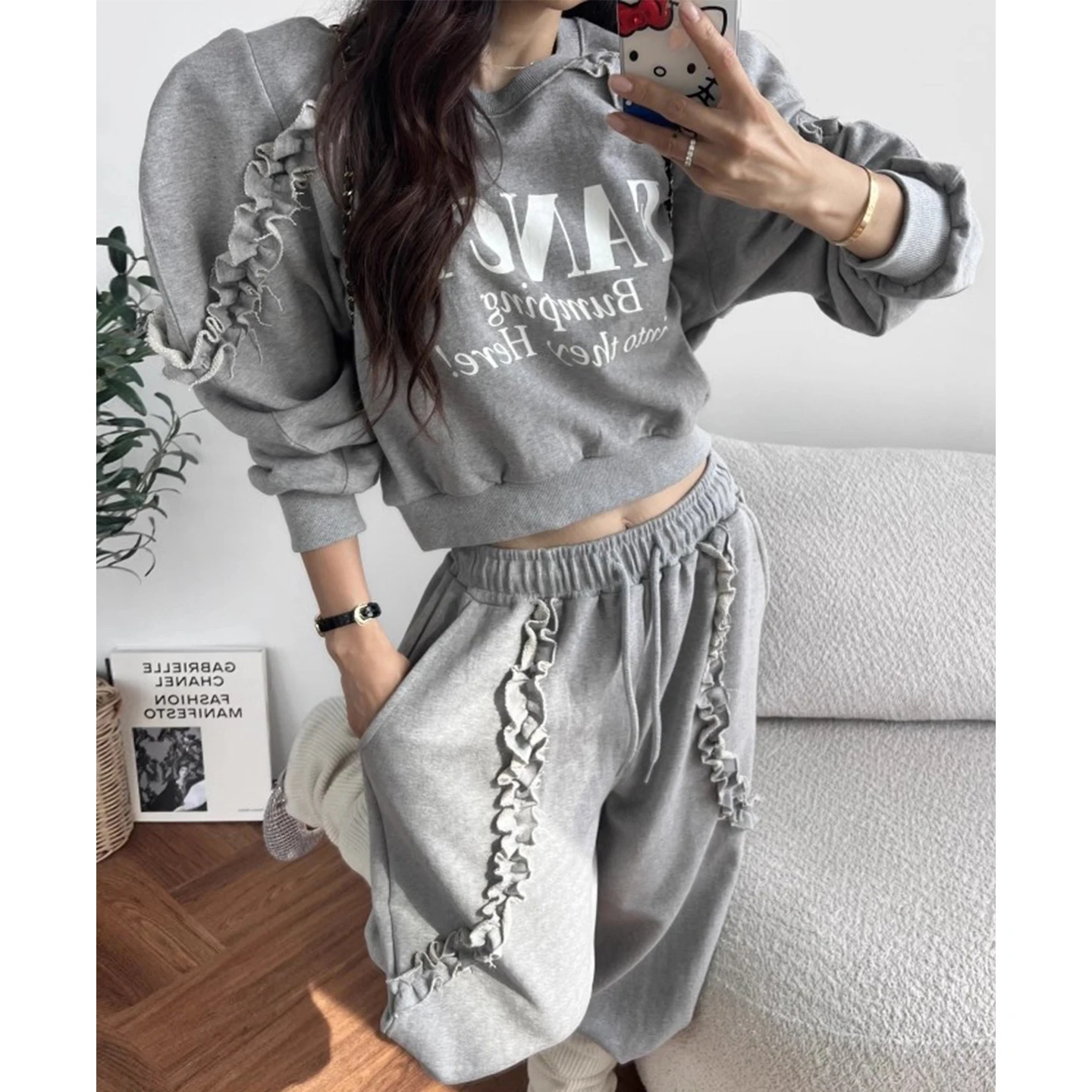 

Faionable Letter Splice Long Sve Sweatirt Set Women's Winter High Waist Casual Pants Two-Piece Set for Ages 8-25