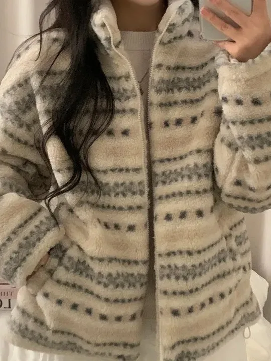 

Retro Contrast Color Embroidery Stand Collar Zipper Jaet Thiened Lamb Fur Women's Chic Design Warm Cotton Outerwear