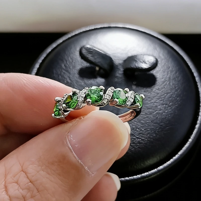 Retro Blue Crystal Five-stone Inlay Open-style Ring- Inlaid with Small Diamonds - Suitable As A Gift for Anniversary or Birthday