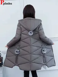 Parka larga con capucha delgada coreana para mujer, diseño de bola peluda, Chaqueta gruesa y cálida, elegante y elegante, Chaqueta fría sólida