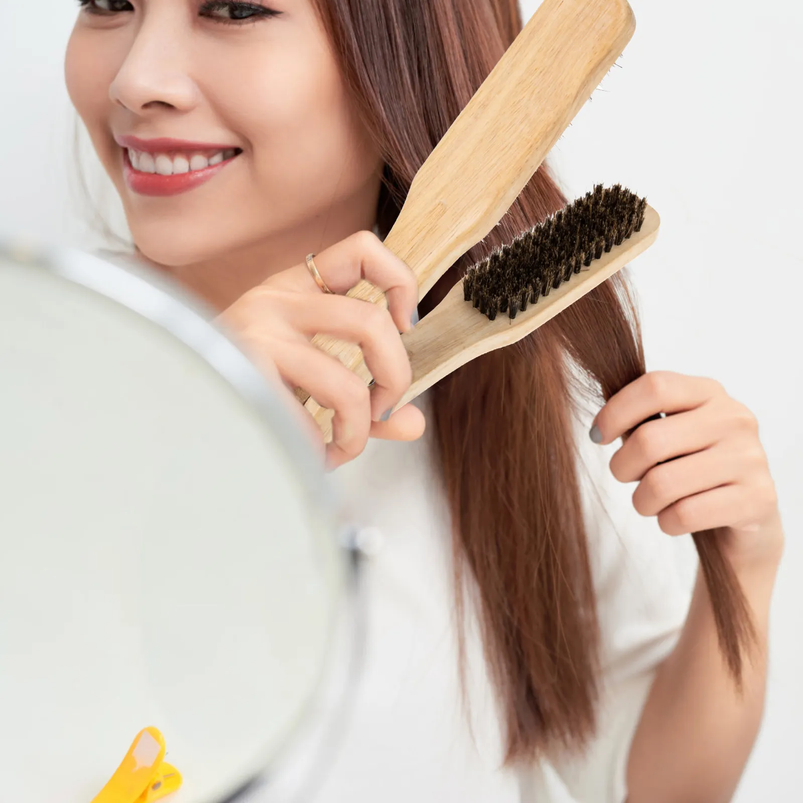 

1Pcs Straightening Hair Comb Wooden Bristle Splint Design Dense Bristles Smooth Grip for Daily Styling Travel Home Use Hair