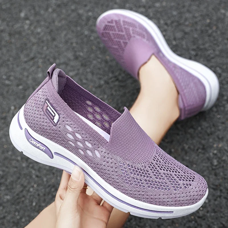 Women Sneakers Mesh Breathable Outdoor Soft Sole Flats Ladies 2024 New Slip on Loafers Comfort Mother Shoes Zapatos De Mujer