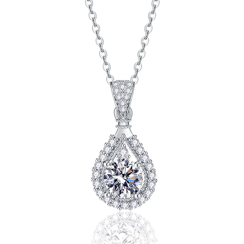 

Hot Sale 1 Carat D Color Moissanite Water Drop Necklace S925 Inlaid Diamond Pendant For Women
